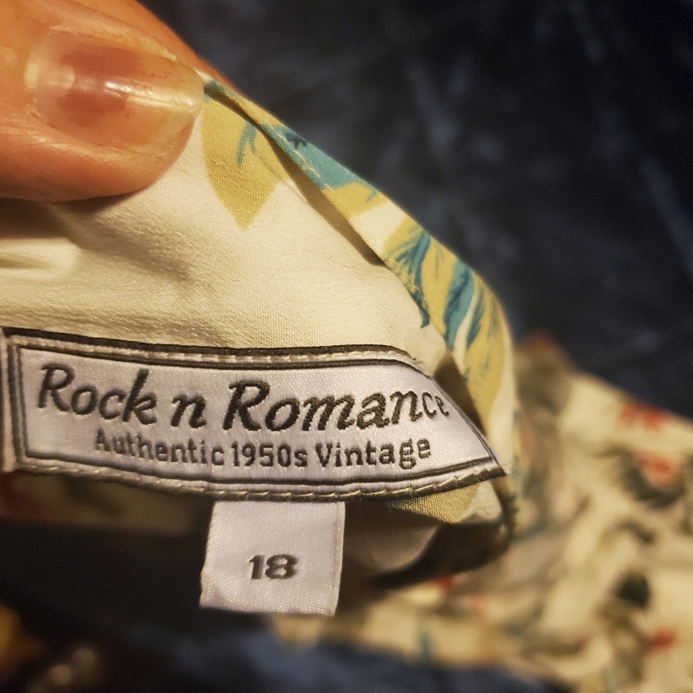 Rockin Romance authentic vintage tropical skirt - Picture 3 of 4